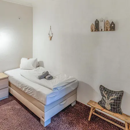 Attraktive Wagr 瓦格赖恩